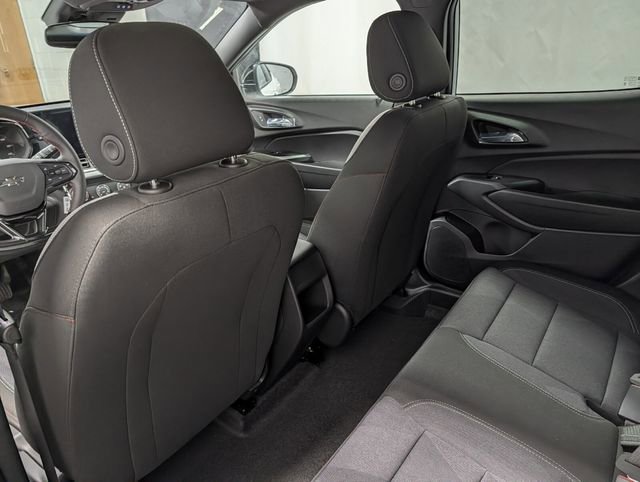 New 2026 Chevrolet Trax RS w/ Sunroof Package image 13