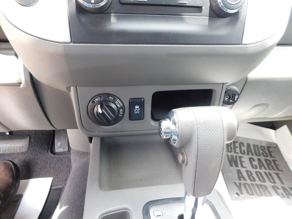 Used 2019 Nissan Frontier SV image 29
