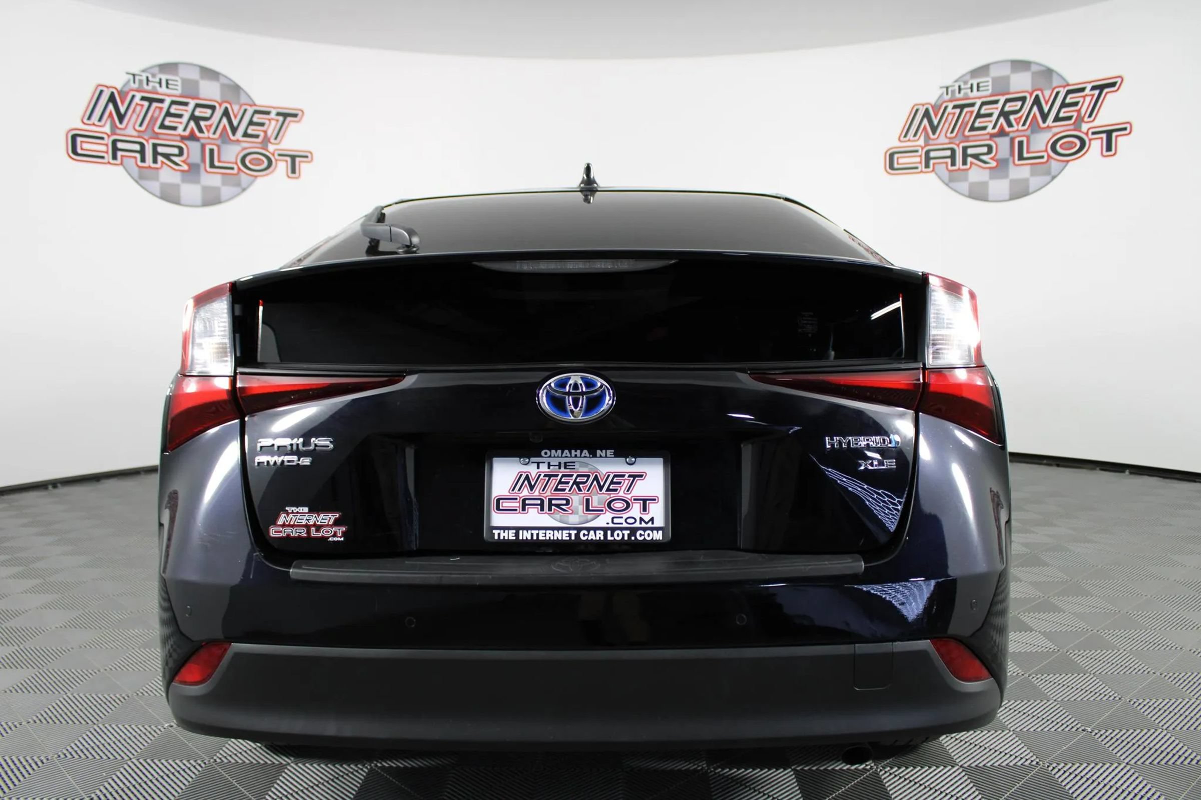 Used 2022 Toyota Prius XLE w/ Advanced Technology Package AWD/4WD image 6