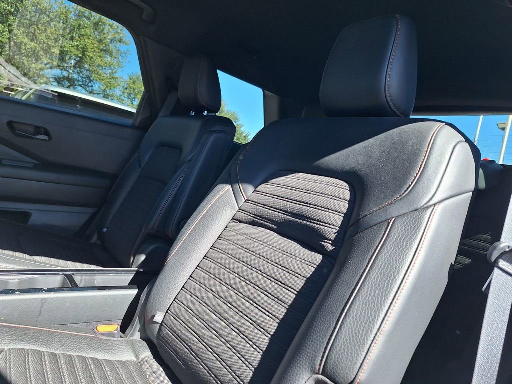 Certified 2023 Nissan Pathfinder Rock Creek image 21