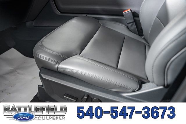 New 2026 Ford Expedition Active image 42