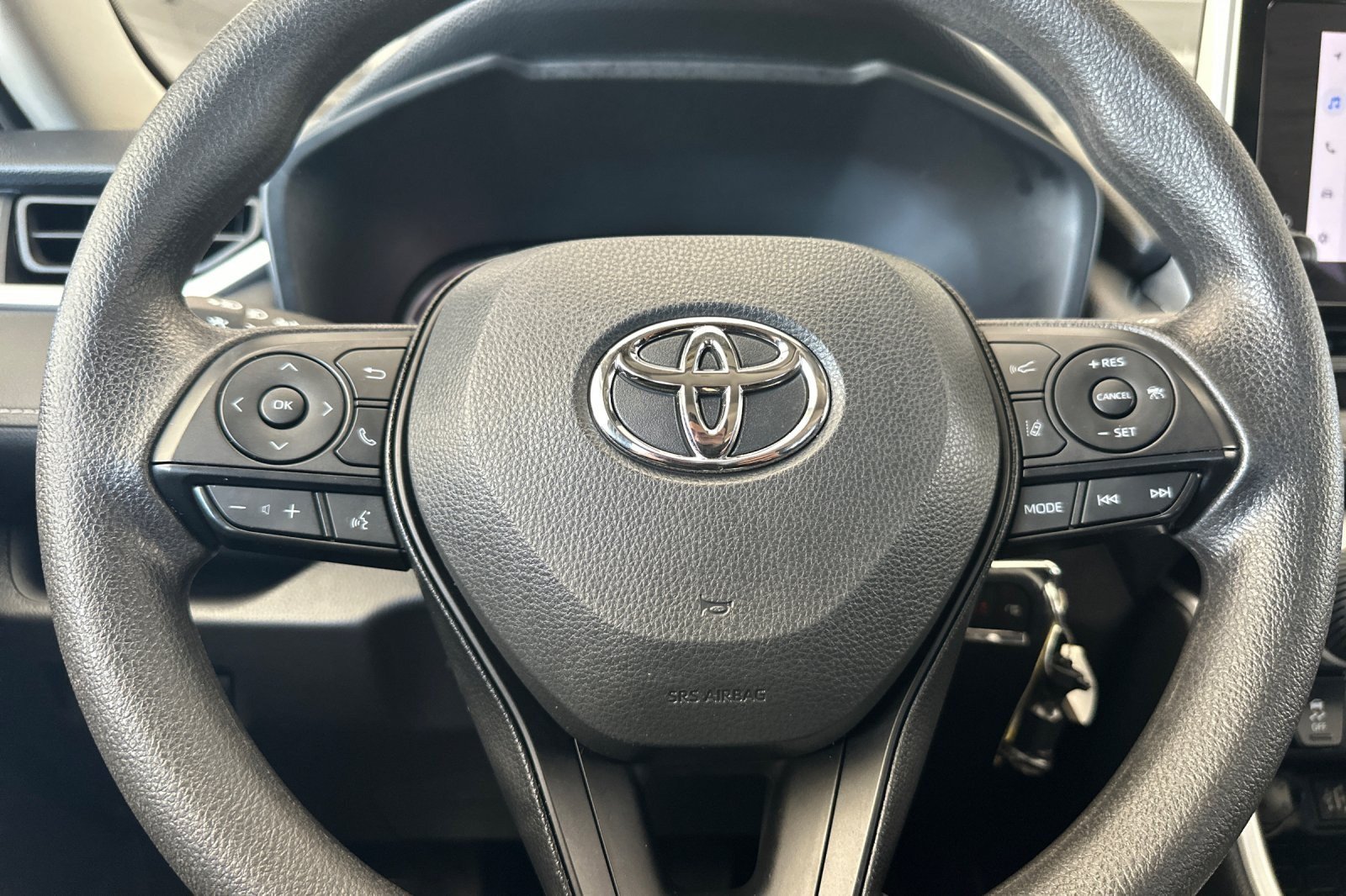 Certified 2025 Toyota RAV4 LE AWD/4WD image 21