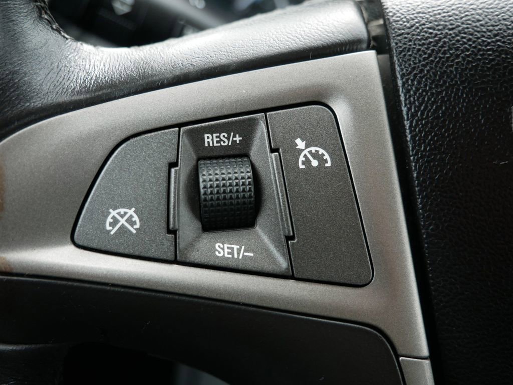 Used 2013 Buick LaCrosse Leather image 22