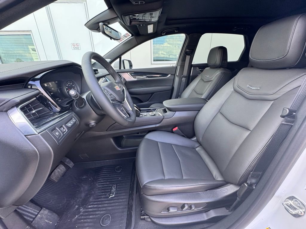New 2026 Cadillac XT5 Premium Luxury w/ Driver Assist Package image 10