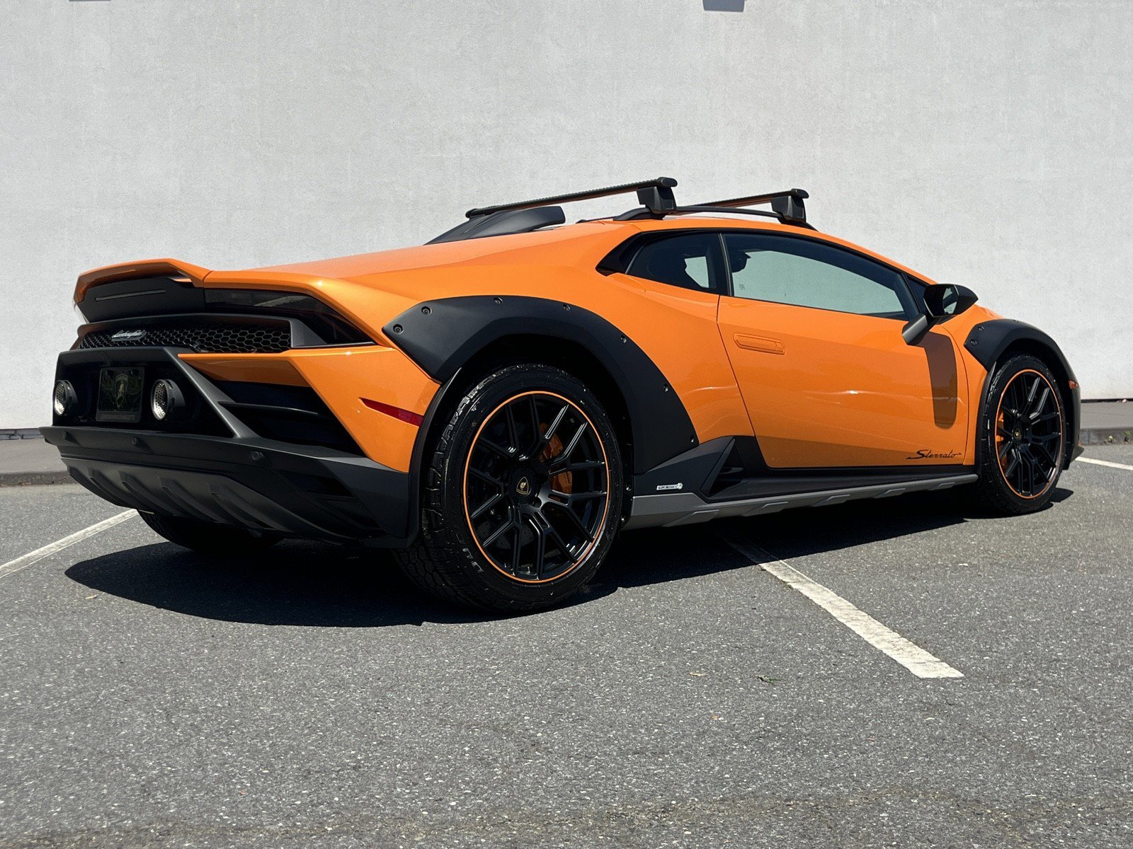 Used 2024 Lamborghini Huracan Sterrato image 10