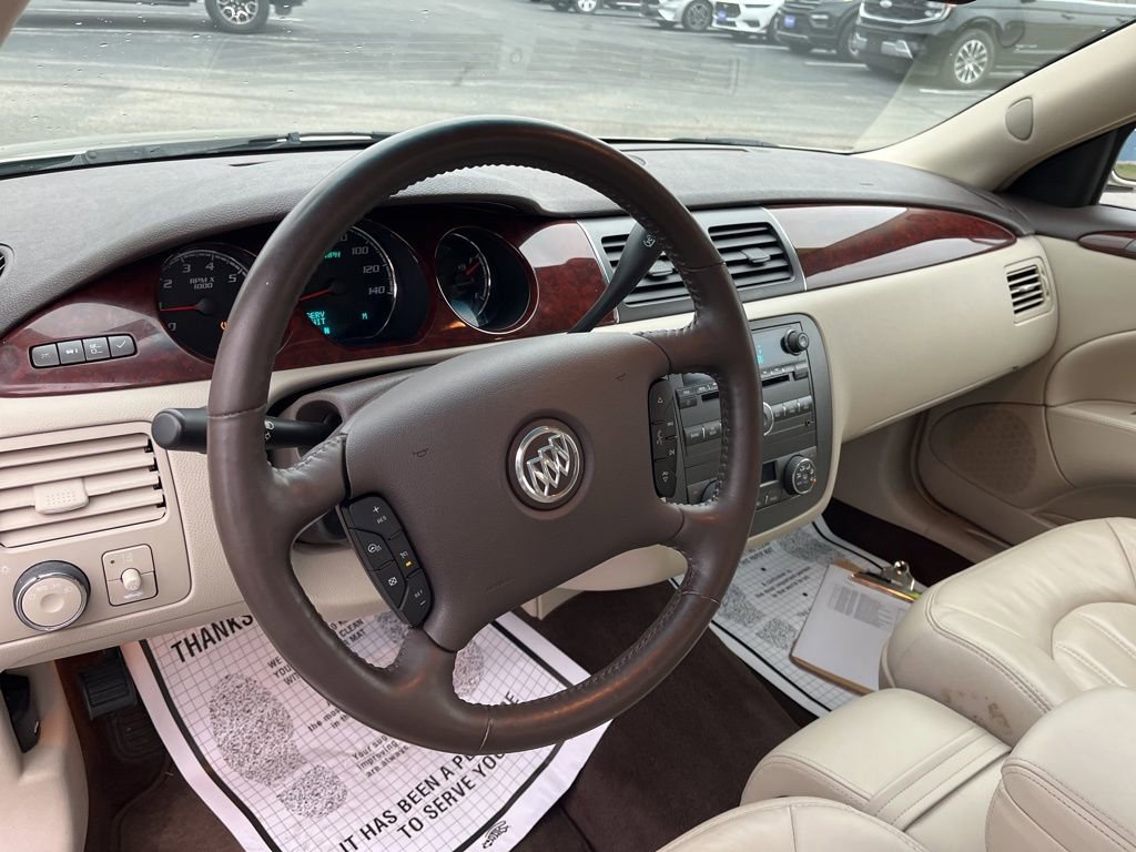 Used 2009 Buick Lucerne CXL image 10
