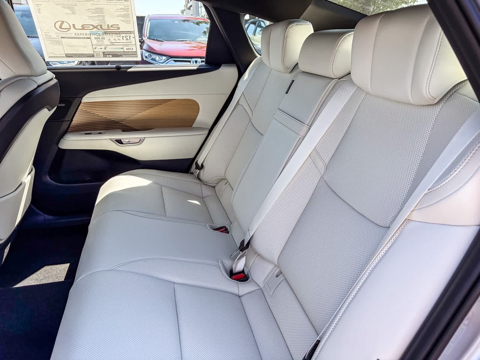 New 2026 Lexus ES 350e FWD image 19