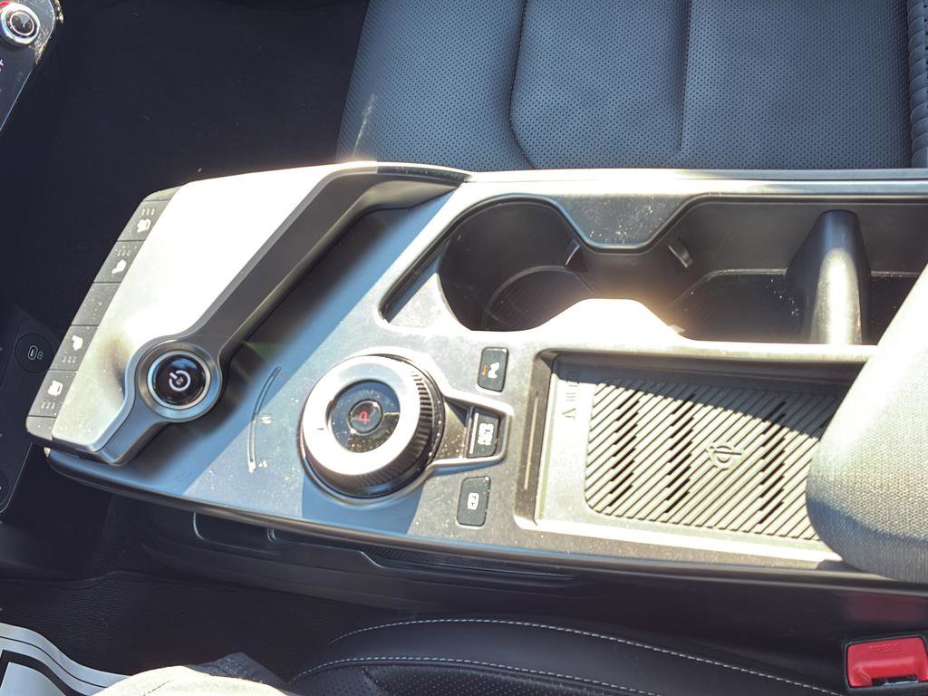 Used 2023 Kia EV6 Wind image 24