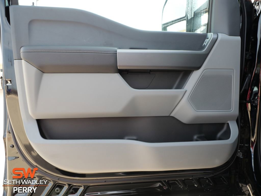 New 2026 Ford F250 XLT w/ FX4 Off-Road Package image 20