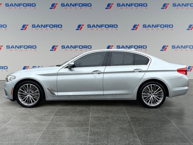 Used 2020 BMW 530i w/ Luxury Package RWD image 2
