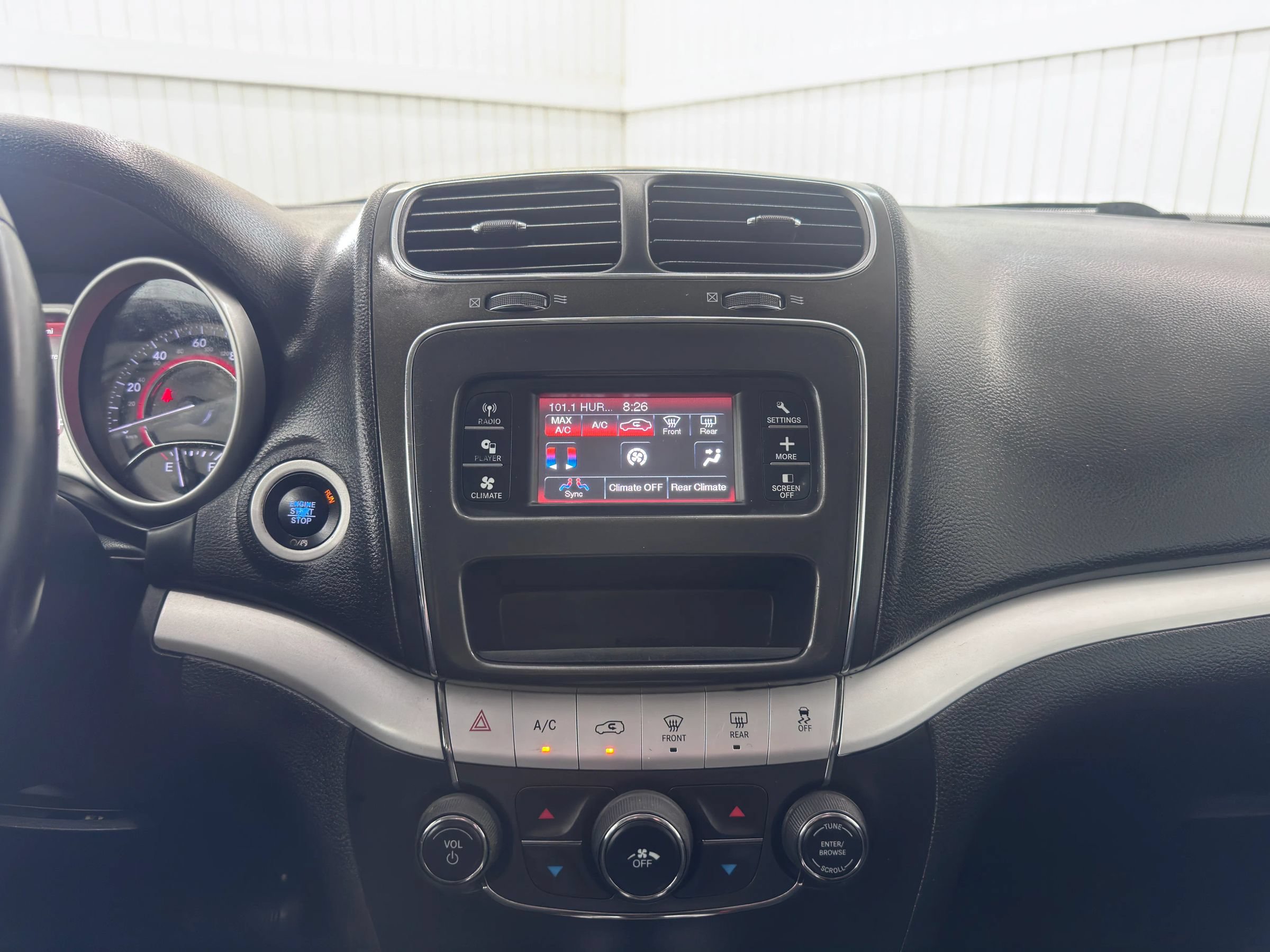 Used 2018 Dodge Journey SE w/ Popular Equipment Group FWD image 19
