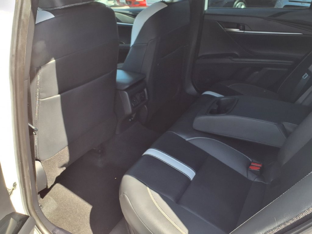 Used 2025 Toyota Camry SE FWD image 22