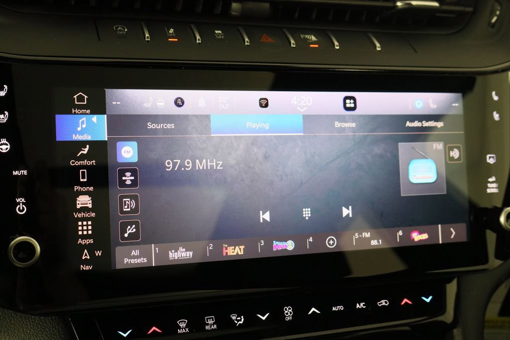 New 2026 Jeep Grand Cherokee Limited image 32