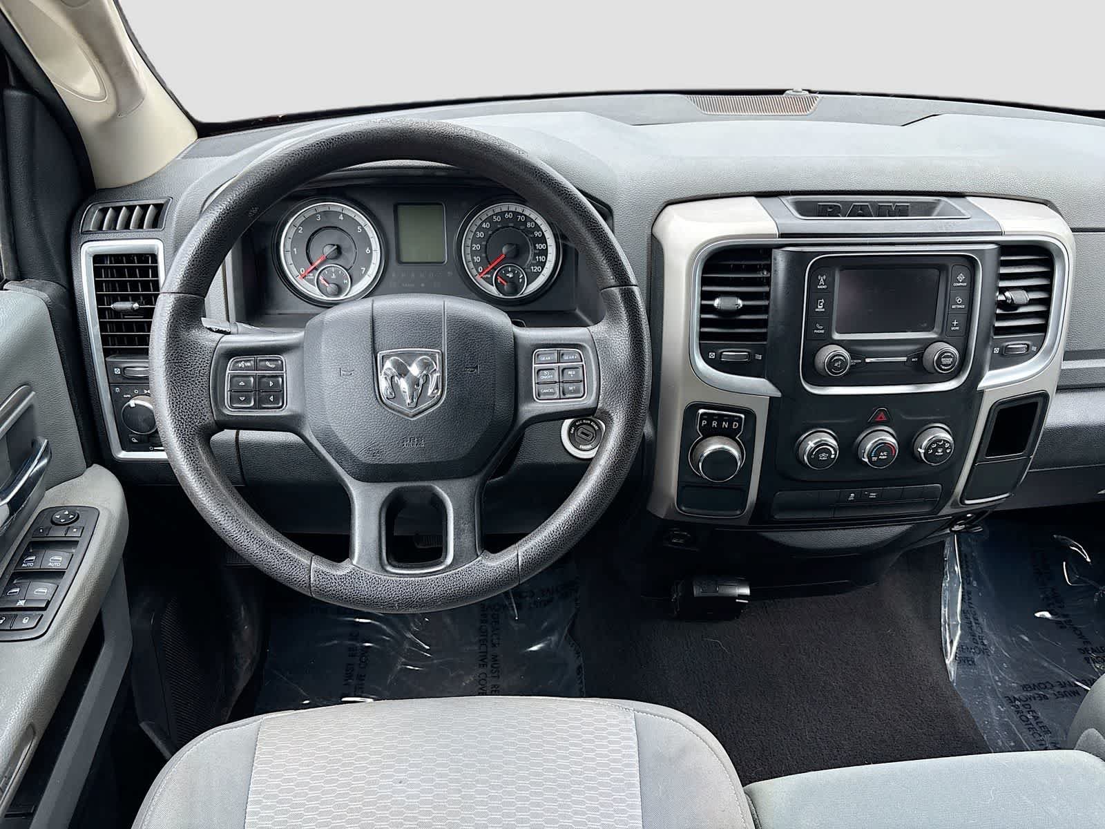 Used 2017 RAM 1500 Classic SLT RWD image 19