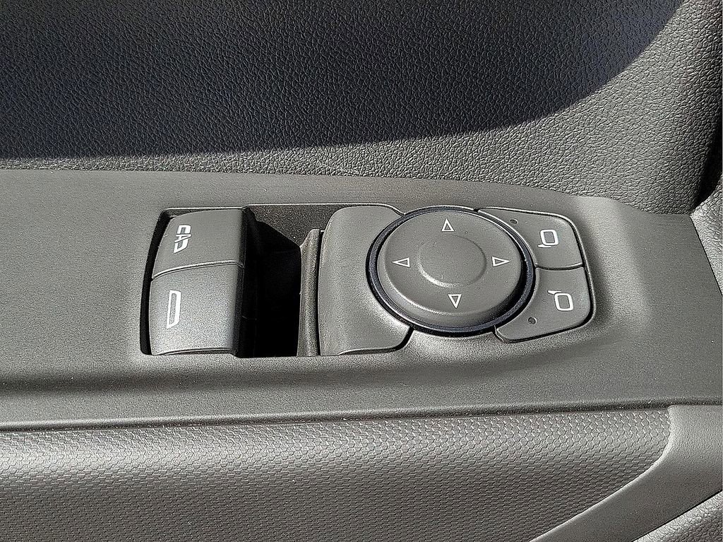 New 2026 GMC Sierra 1500 Pro w/ Pro Value Package image 14