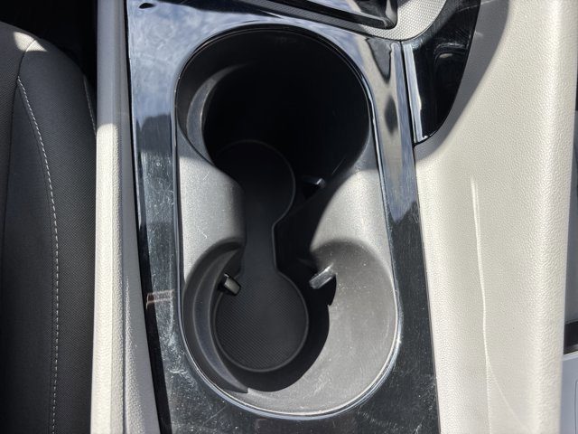 Used 2024 Hyundai Elantra SEL w/ Convenience Package image 34