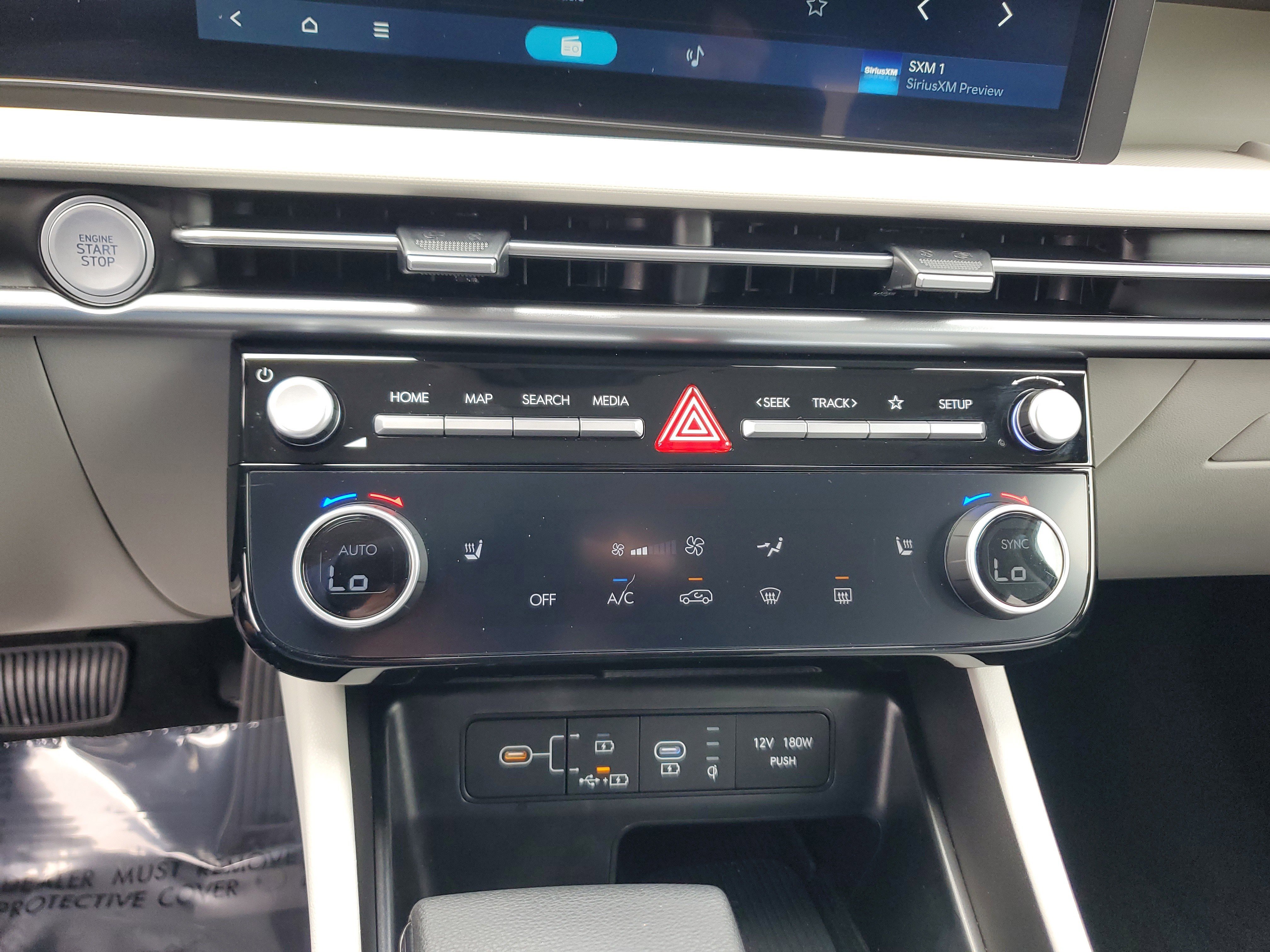Used 2025 Hyundai Tucson SEL image 25