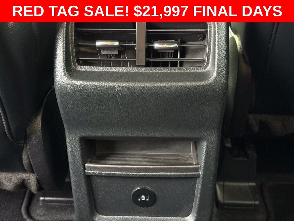 Used 2024 Ford Edge SEL AWD/4WD image 13