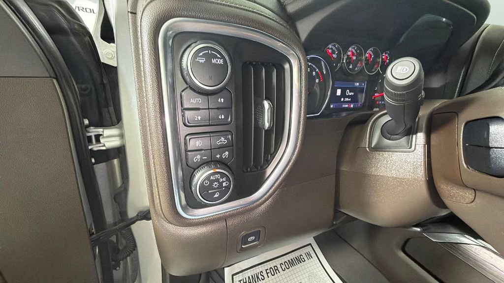 Used 2021 Chevrolet Silverado 1500 LTZ w/ LTZ Premium Package AWD/4WD image 20
