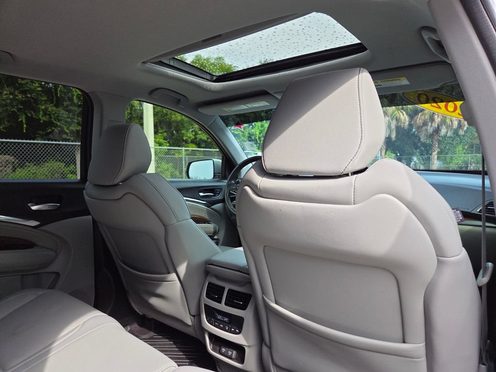 Used 2020 Acura MDX FWD w/ Technology Package image 16