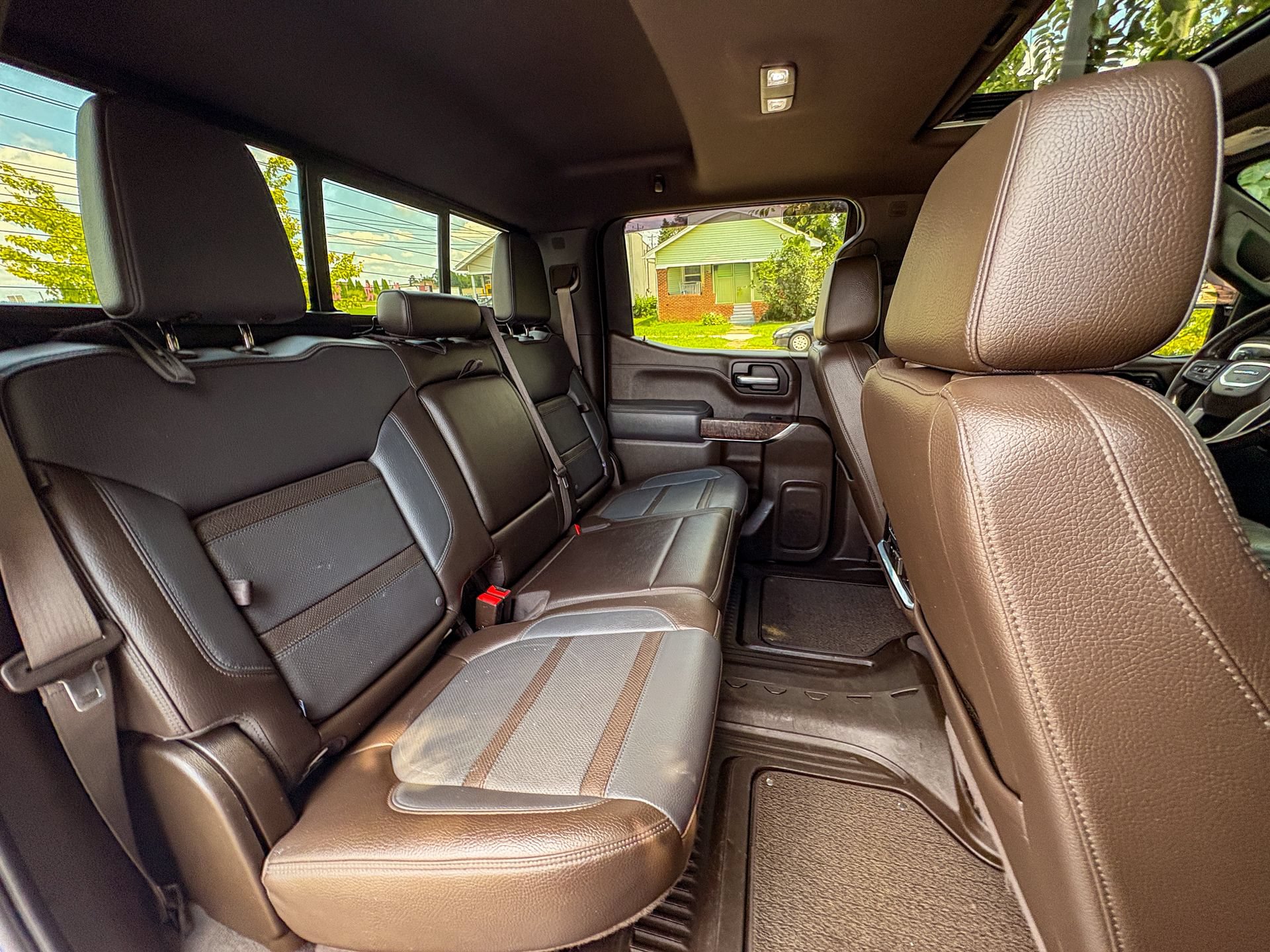 Used 2021 GMC Sierra 1500 Denali w/ Denali Ultimate Package AWD/4WD image 35
