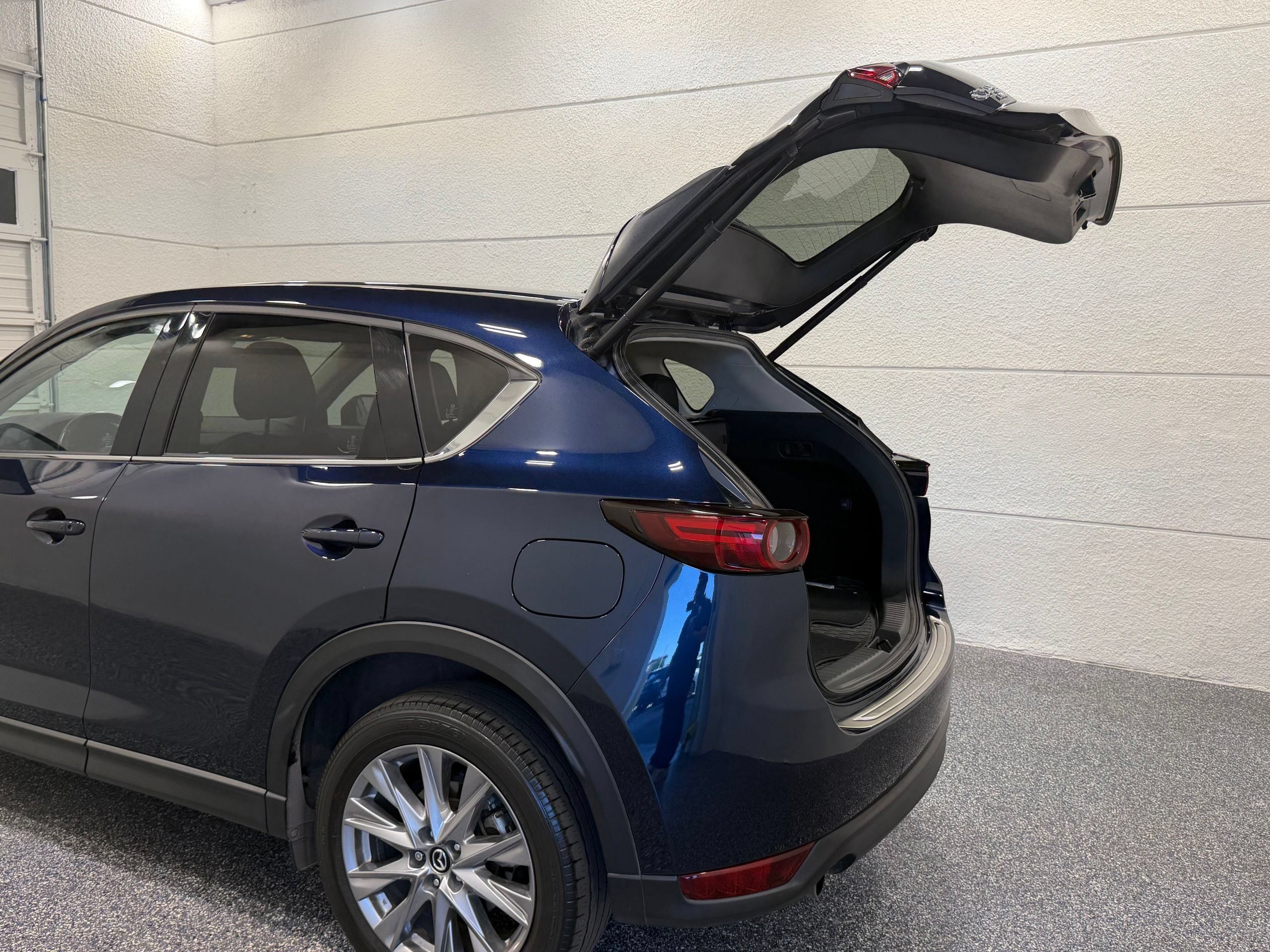Used 2021 MAZDA CX-5 Grand Touring Reserve AWD/4WD image 23