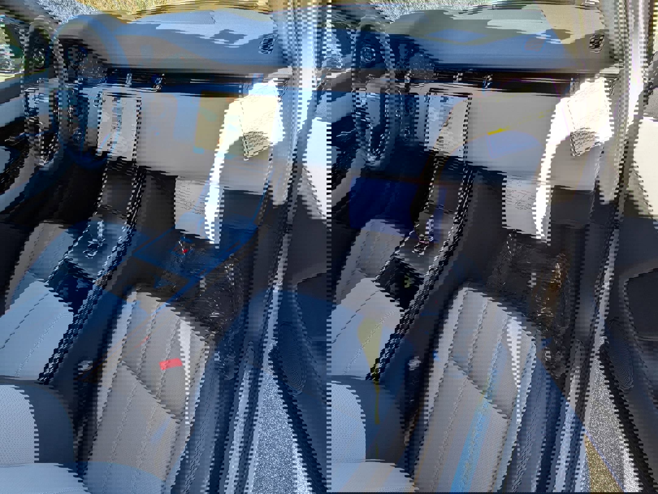 New 2026 Land Rover Range Rover Evoque Dynamic SE image 29