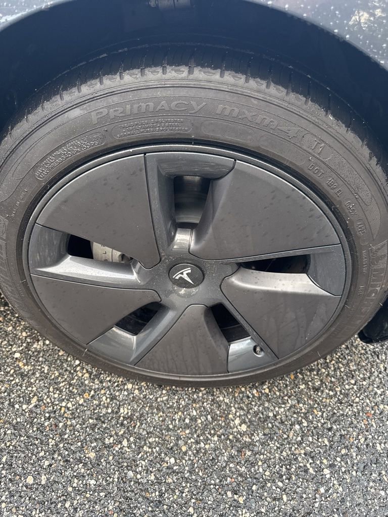 Used 2023 Tesla Model 3 Standard Range RWD image 7