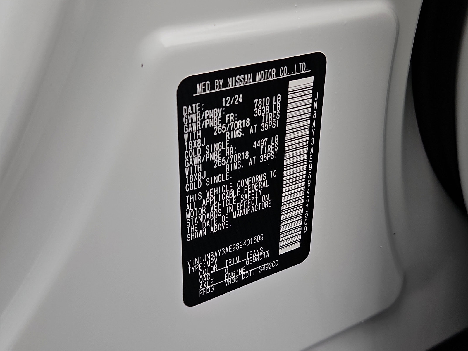 Certified 2025 Nissan Armada SV image 26