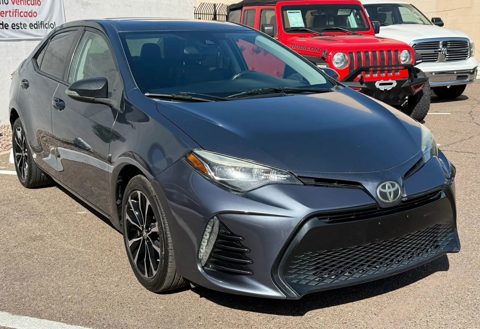 Used 2017 Toyota Corolla SE FWD image 8