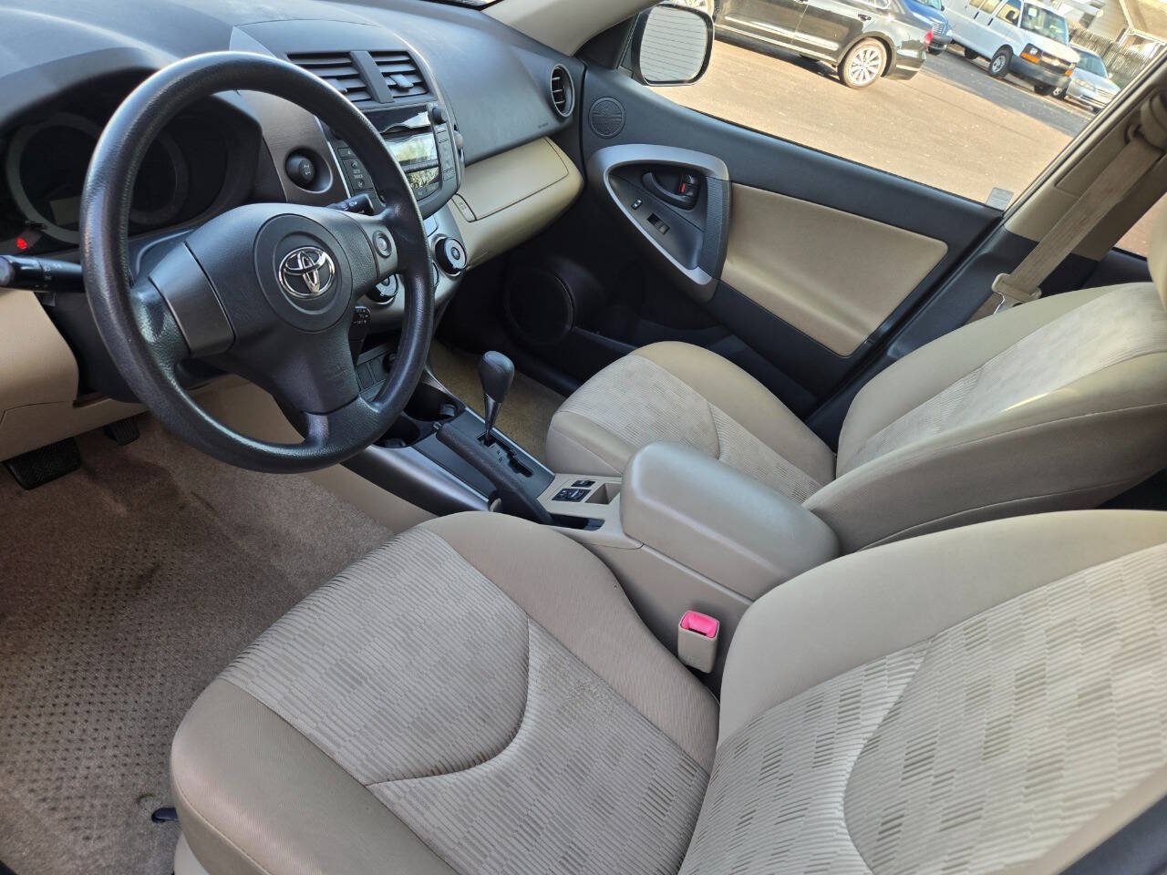Used 2011 Toyota RAV4 4WD w/ Base L4 Extra Value Pkg image 11