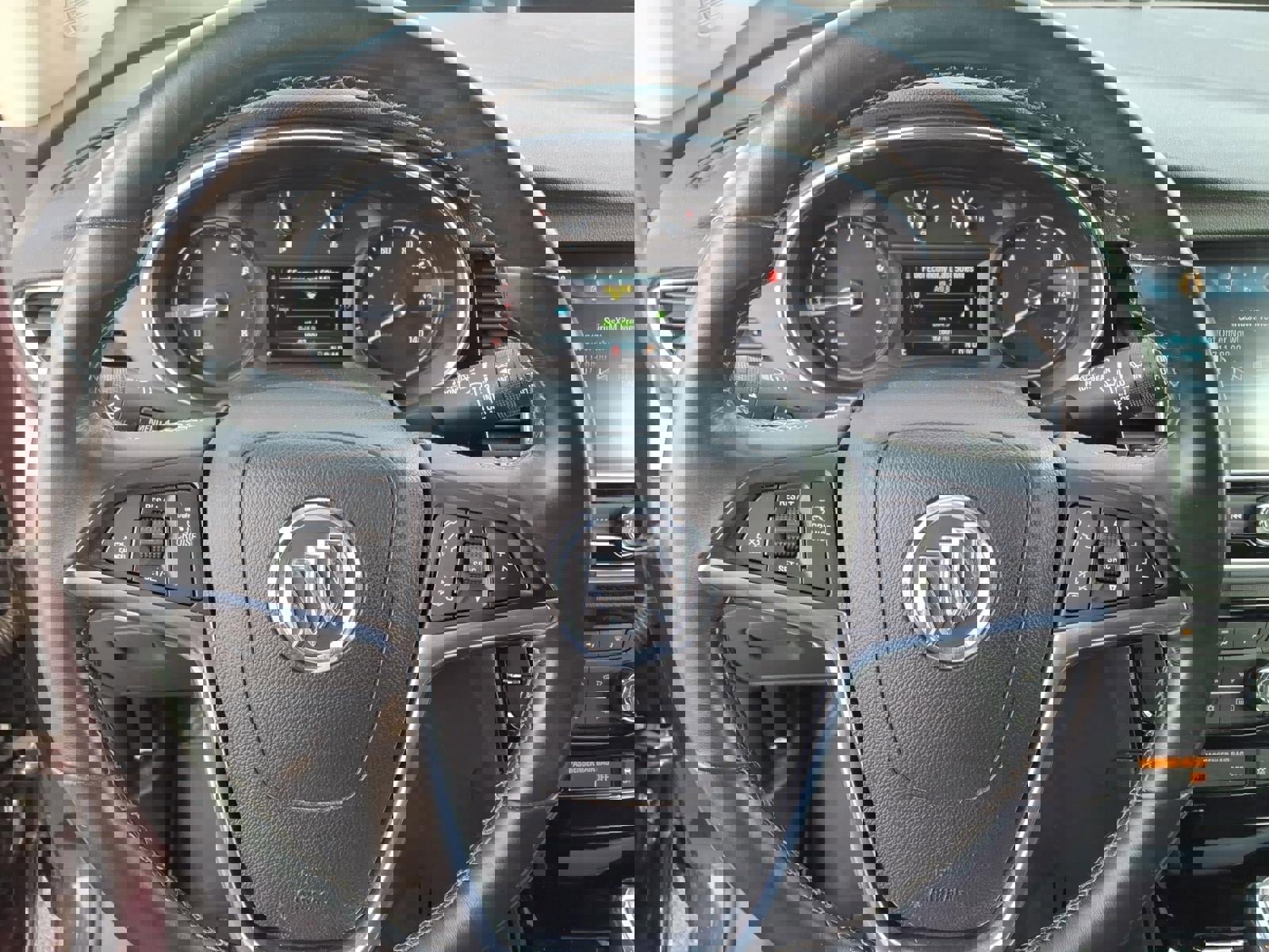 Used 2018 Buick Encore Sport Touring image 8