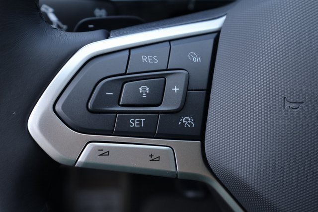 New 2026 Volkswagen Atlas SEL Premium R-Line image 21