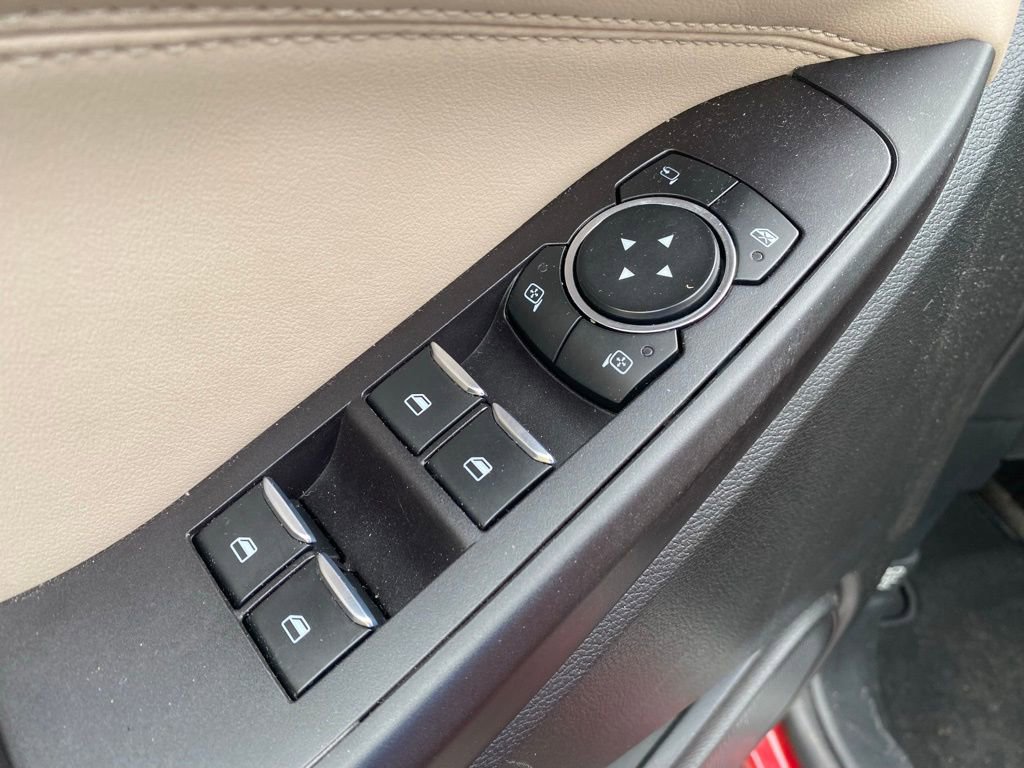 Used 2020 Ford Explorer Limited w/ Class III Trailer Tow Package image 13