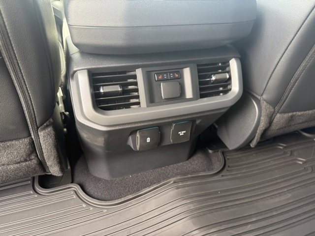 New 2025 Ford F150 Lariat image 40