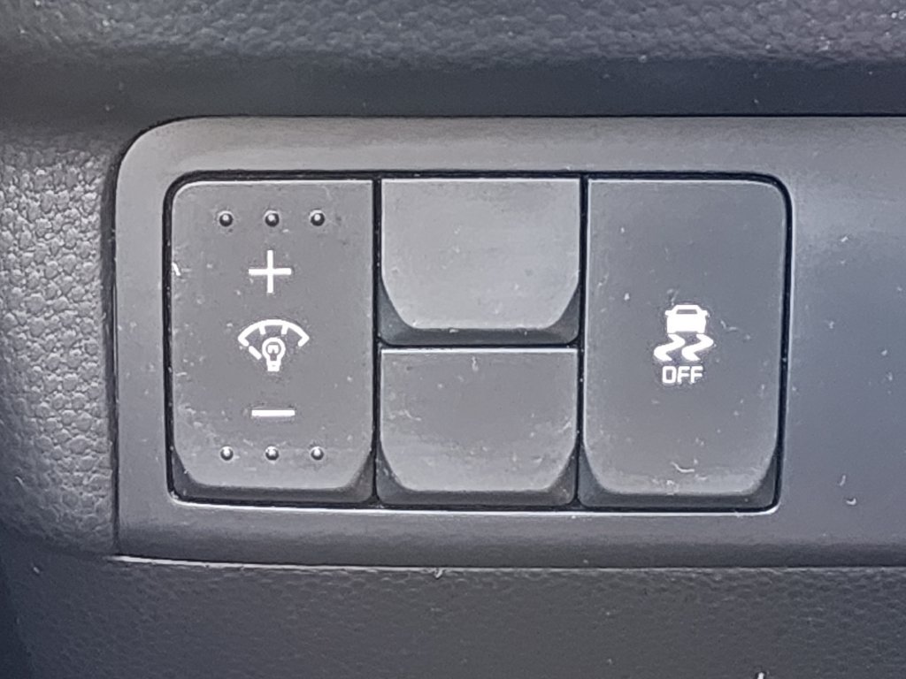 Used 2017 Kia Soul + FWD image 29