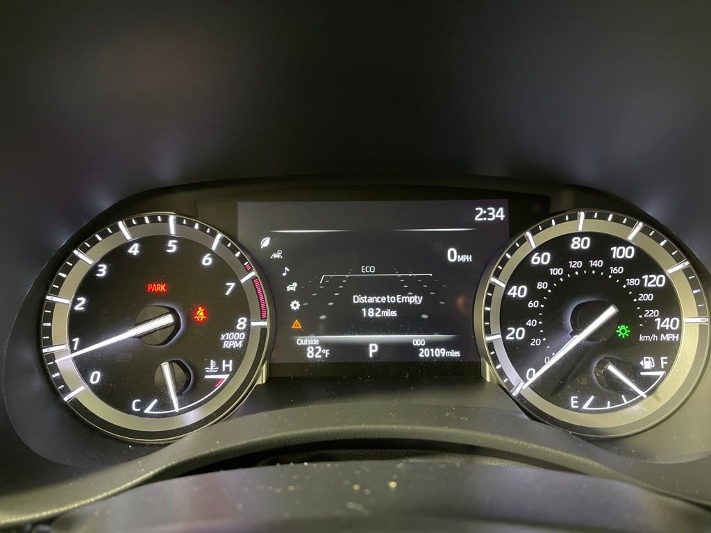 Certified 2022 Toyota Highlander Platinum image 18