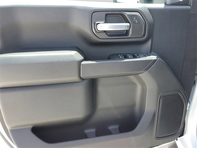 New 2025 Chevrolet Silverado 2500 Custom w/ Custom Value Package image 12