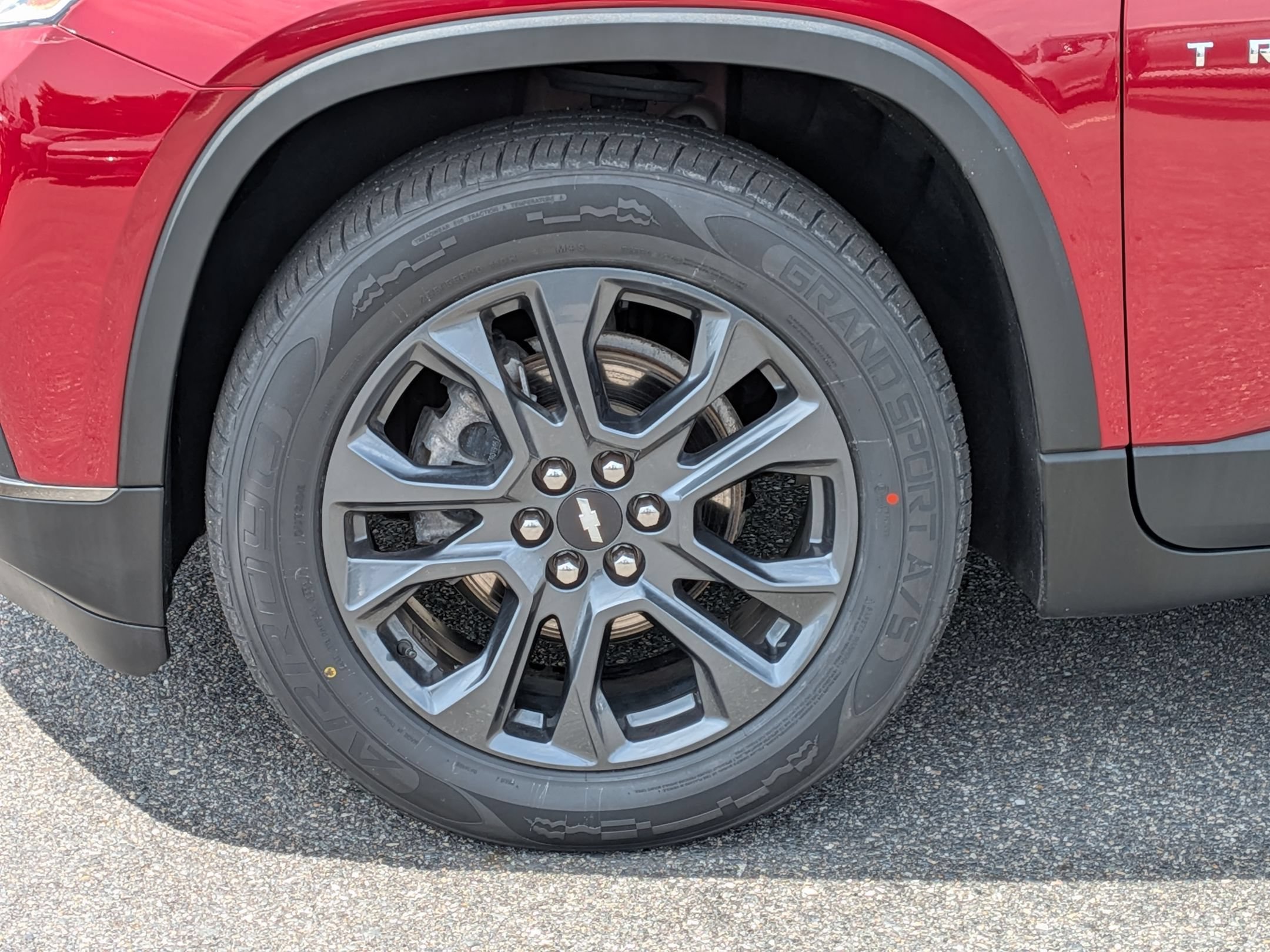 Used 2021 Chevrolet Traverse RS FWD image 10