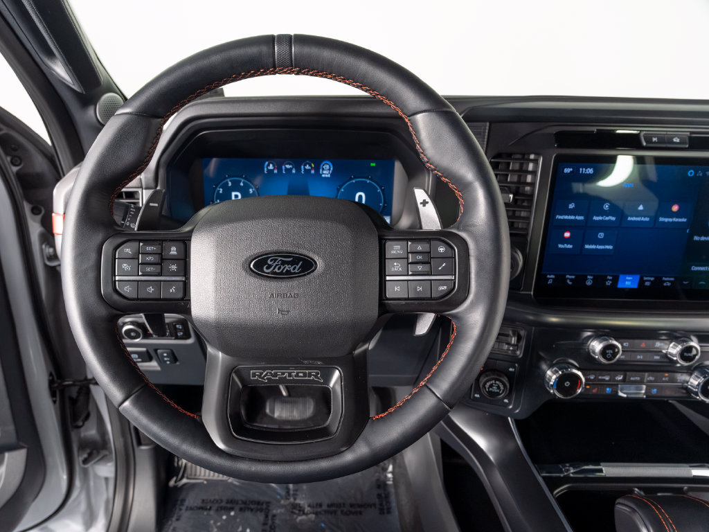 Used 2025 Ford F150 Raptor AWD/4WD image 18