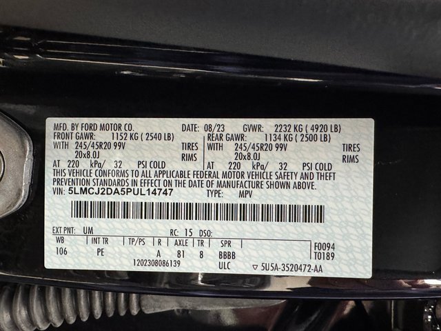 Used 2023 Lincoln Corsair Reserve w/ Equipment Group 201A image 31