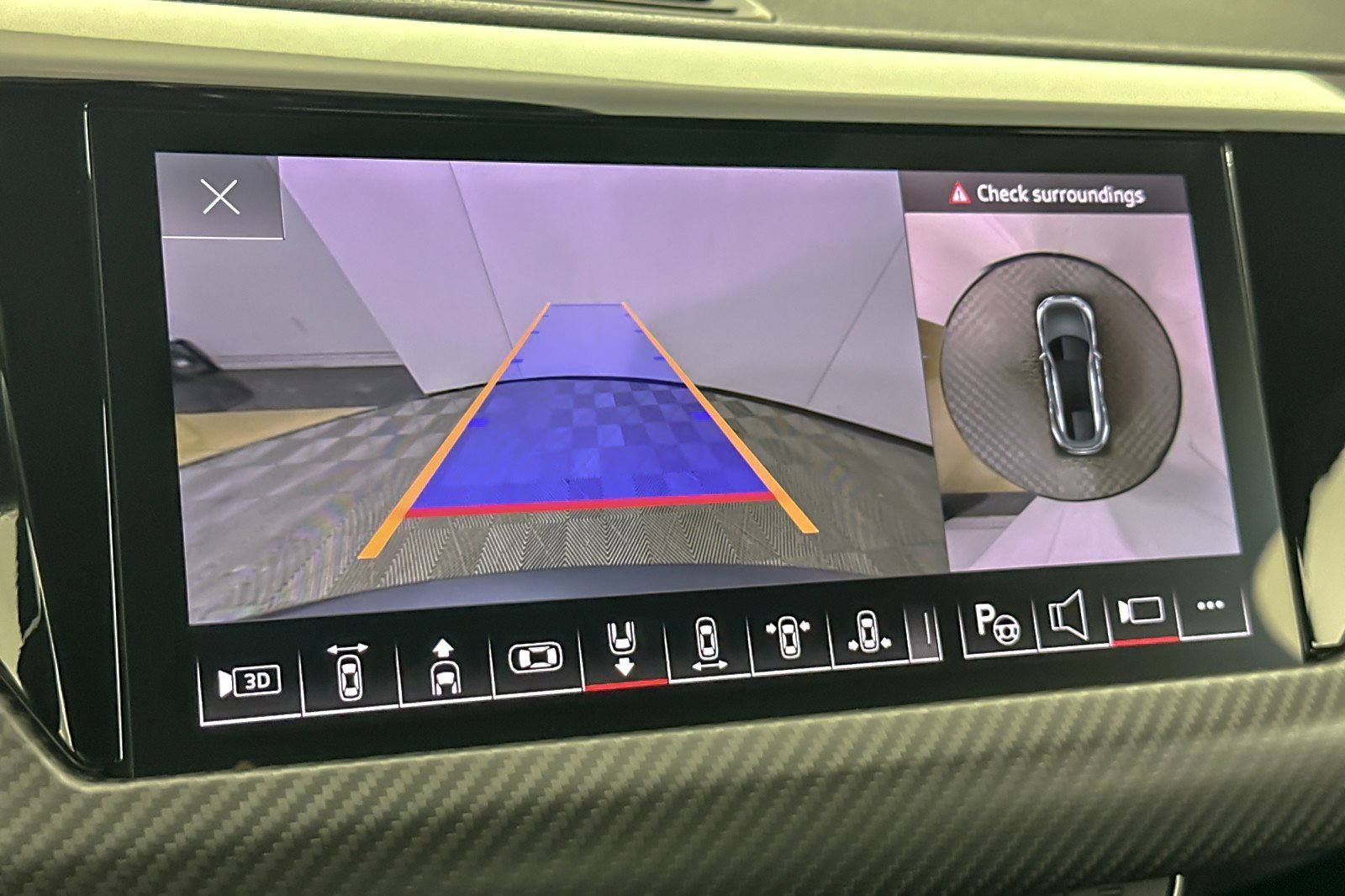 Certified 2024 Audi RS e-tron GT w/ Carbon Performance Package image 18