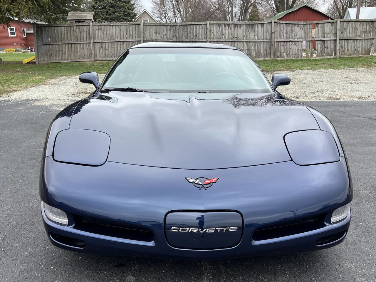 Used 2001 Chevrolet Corvette Coupe w/ Preferred Equipment Group1 image 2