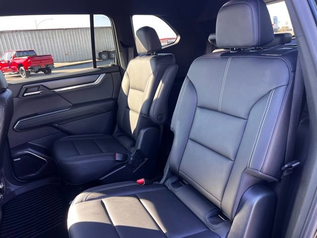 Used 2024 GMC Acadia Elevation image 21