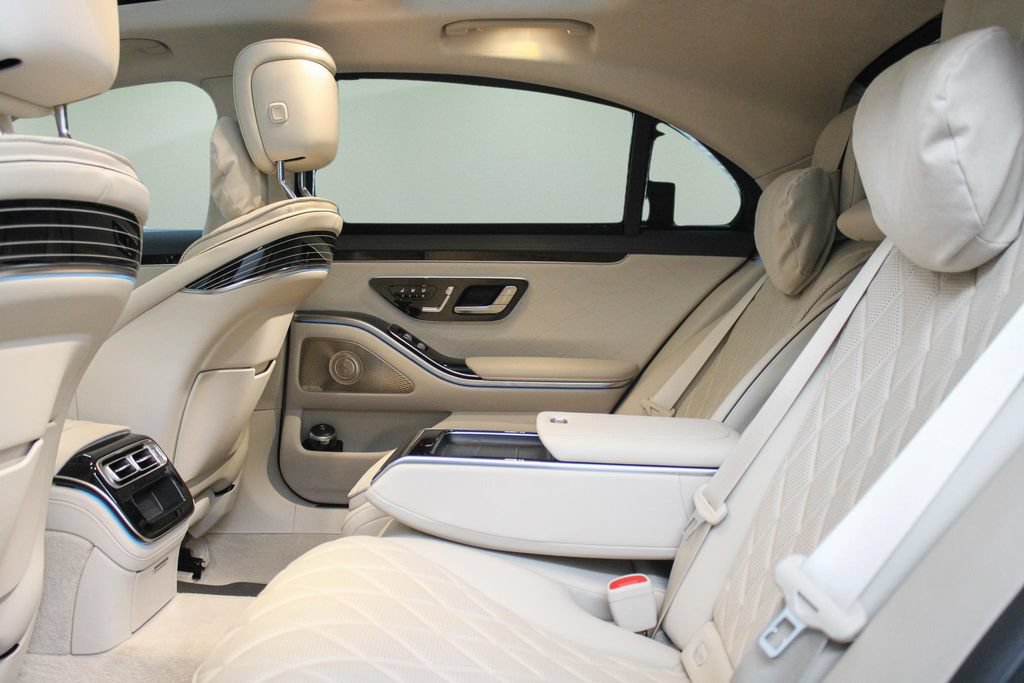 Used 2022 Mercedes-Benz S 580 4MATIC Sedan image 26