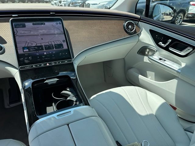 Used 2024 Mercedes-Benz EQE 350+ 4MATIC Sedan w/ Pinnacle Trim Package image 17