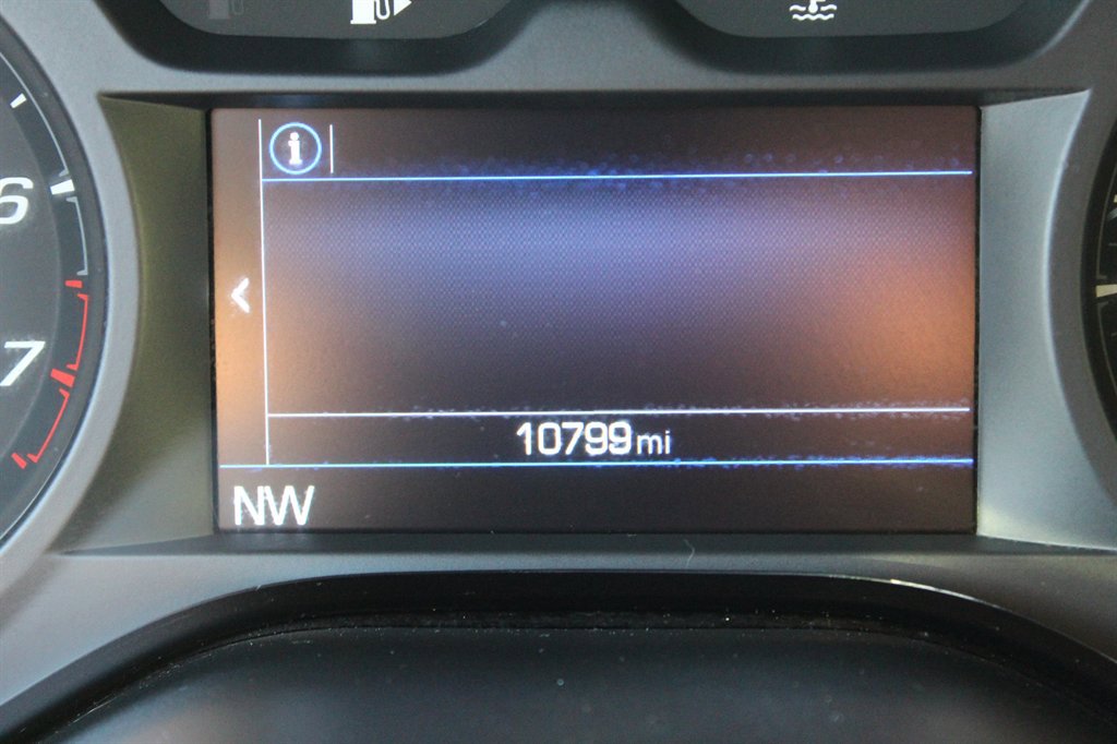 Used 2023 Chevrolet Camaro LT w/ RS Package image 9