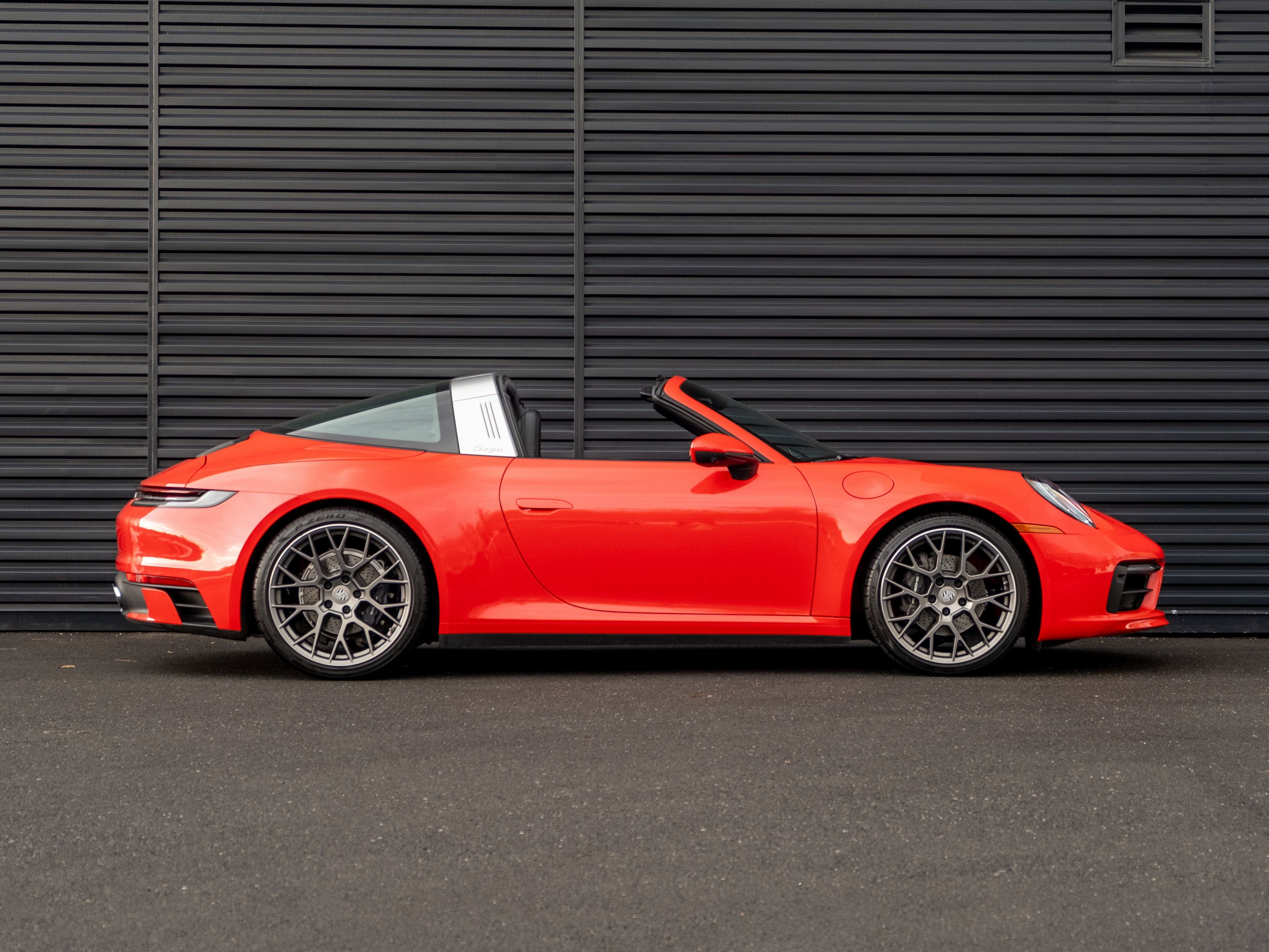 Certified 2021 Porsche 911 Targa 4 image 9