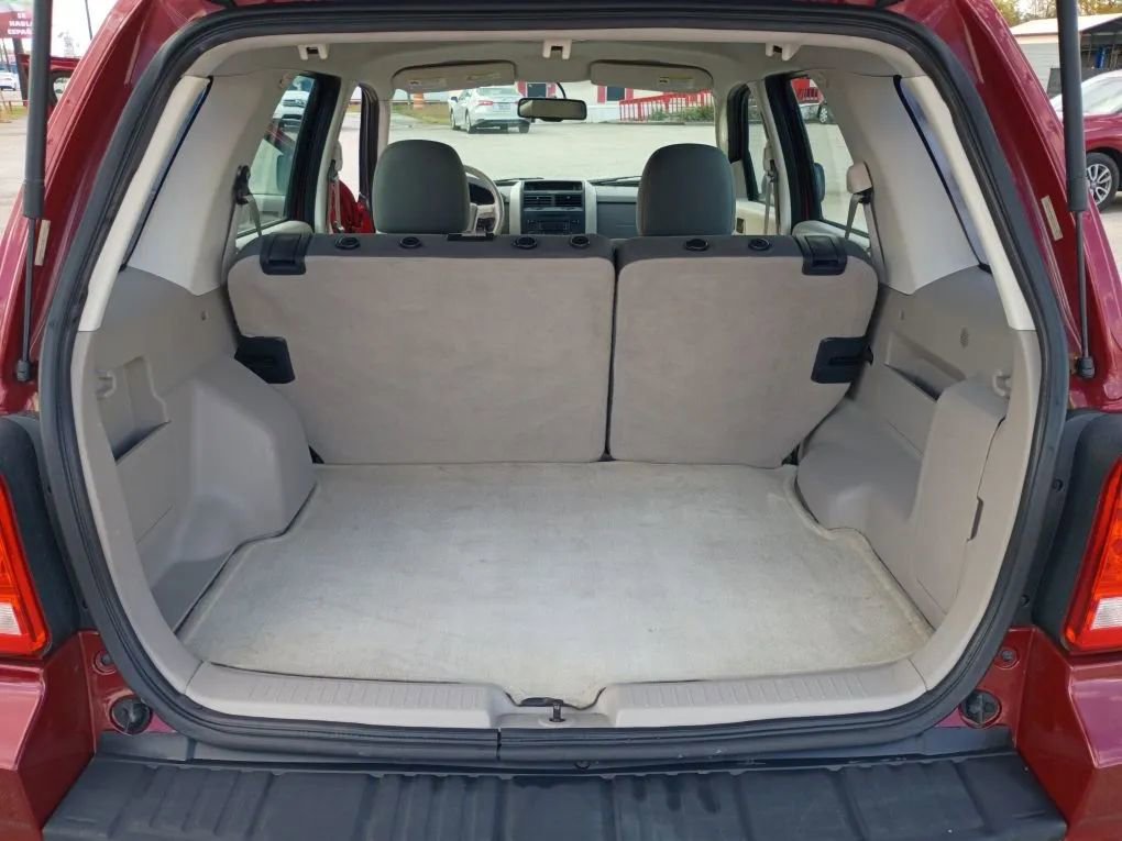 Used 2009 Ford Escape XLS image 17