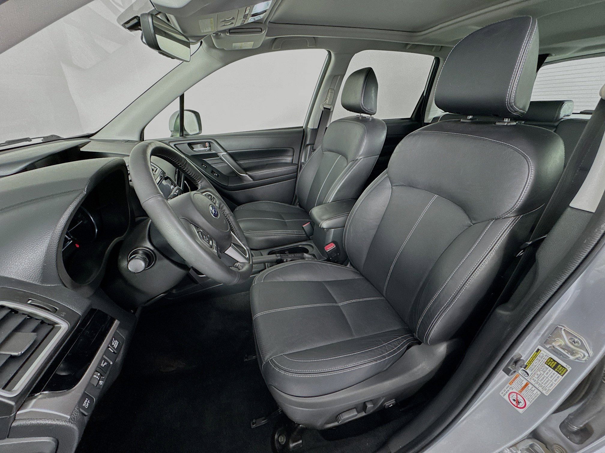 Used 2018 Subaru Forester 2.5i Touring AWD/4WD image 22